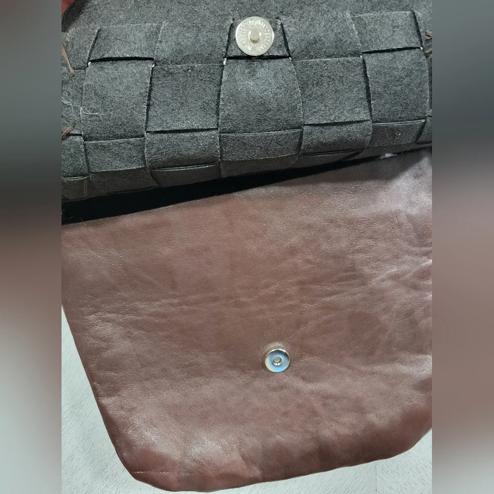 *2 FOR $30* Roxy Boho Bag - Picture 3 of 3